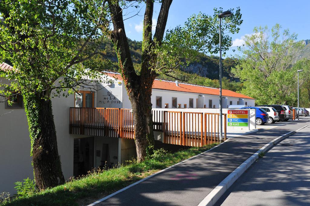 Youth Hostel Ajdovščina Exteriör bild